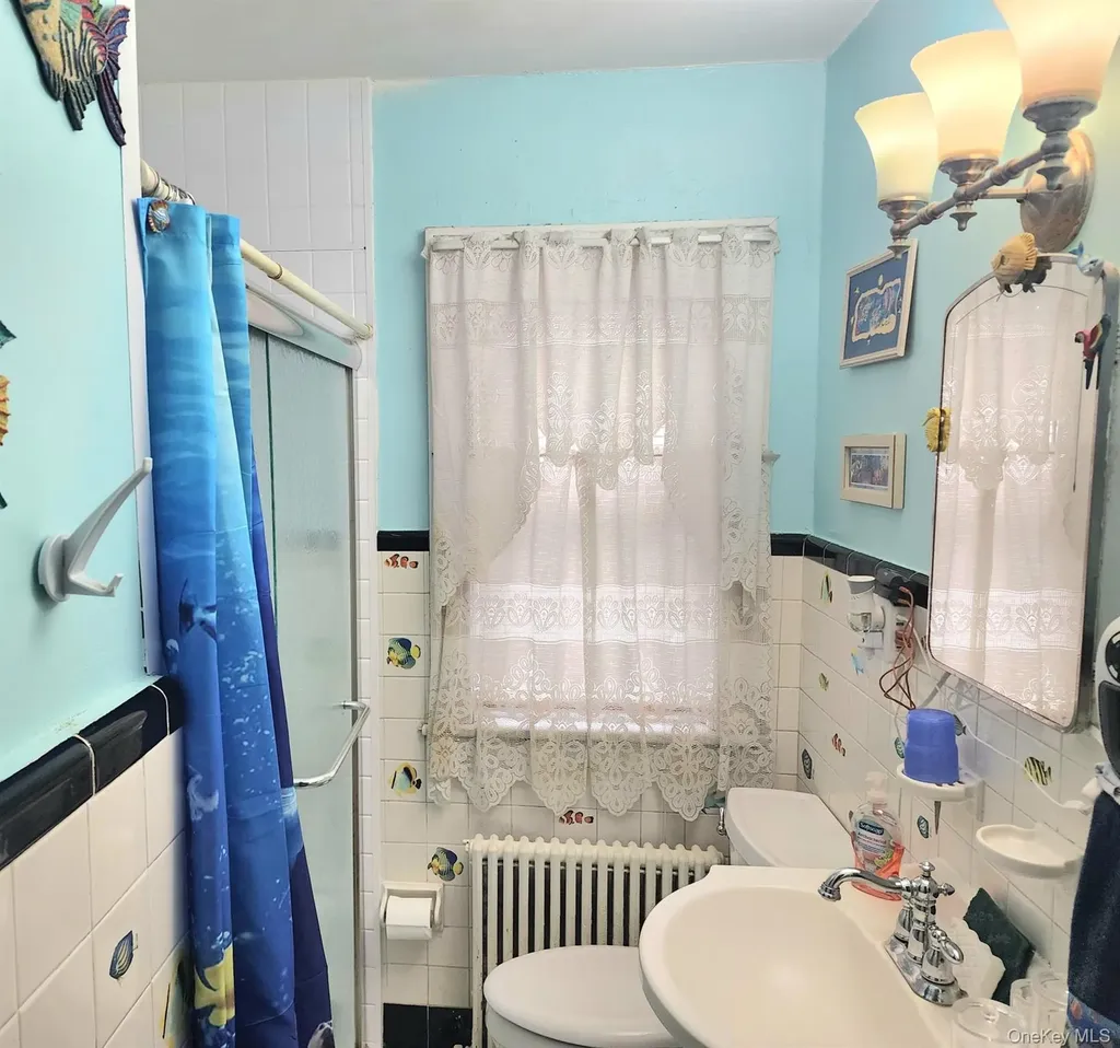 32 Arnold Boulevard Poughkeepsie NY 12603
