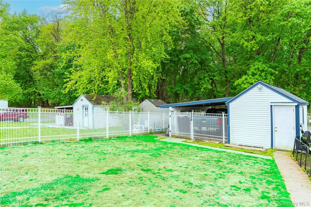 32 Arnold Boulevard Poughkeepsie NY 12603