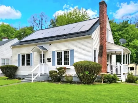 32 Arnold Boulevard Poughkeepsie NY 12603