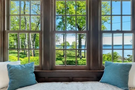 56 Park Avenue Larchmont NY 10538