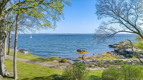 56 Park Avenue Larchmont NY 10538