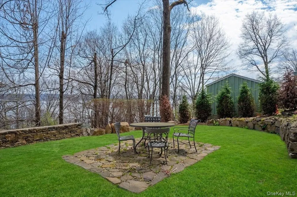 914 Route 9w S Nyack NY 10960