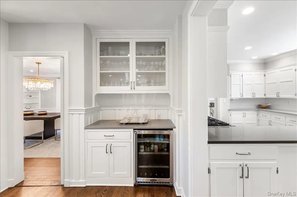 1 Dundee Road Larchmont NY 10538