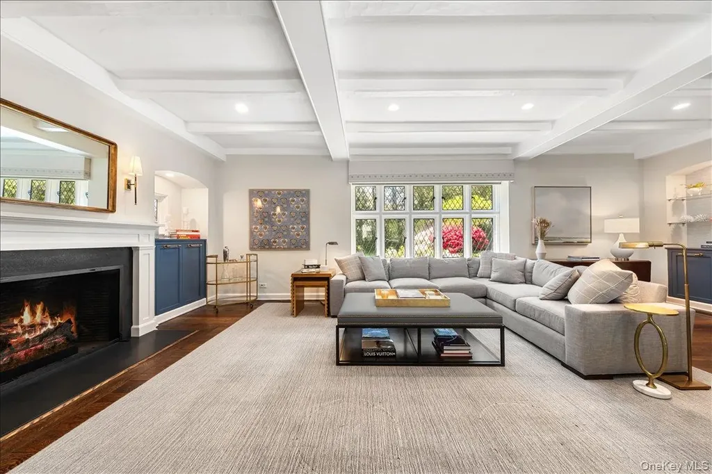 1 Dundee Road Larchmont NY 10538
