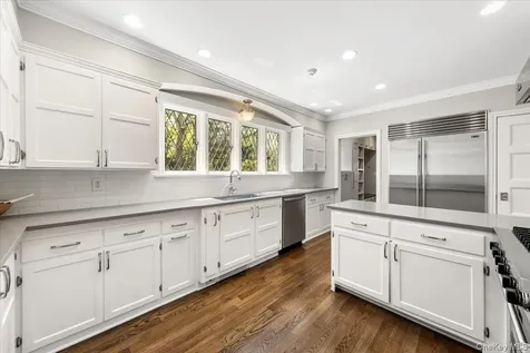1 Dundee Road Larchmont NY 10538