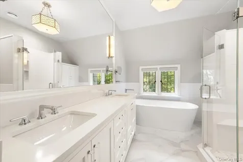 1 Dundee Road Larchmont NY 10538