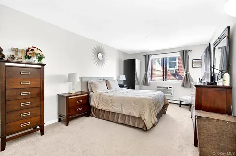 24 Carhart Avenue White Plains NY 10605