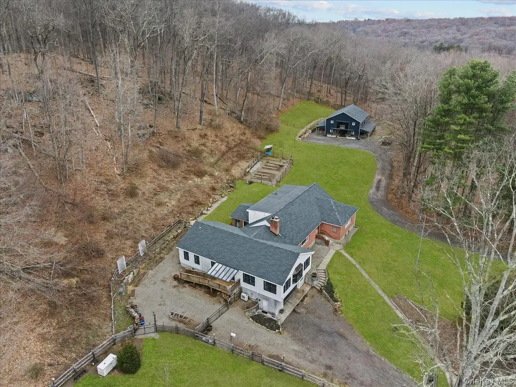 6 Annarock Drive Somers NY 10589