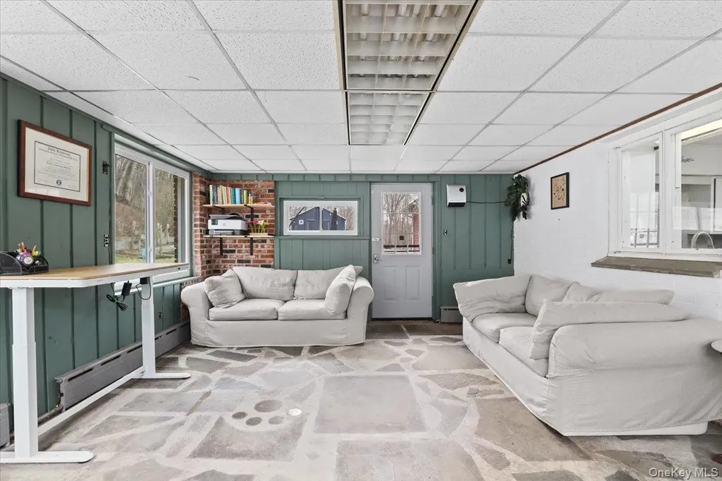 6 Annarock Drive Somers NY 10589