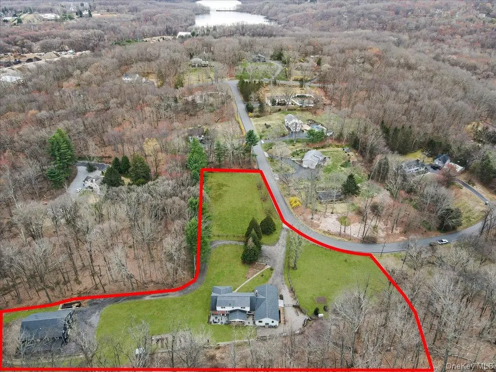 6 Annarock Drive Somers NY 10589