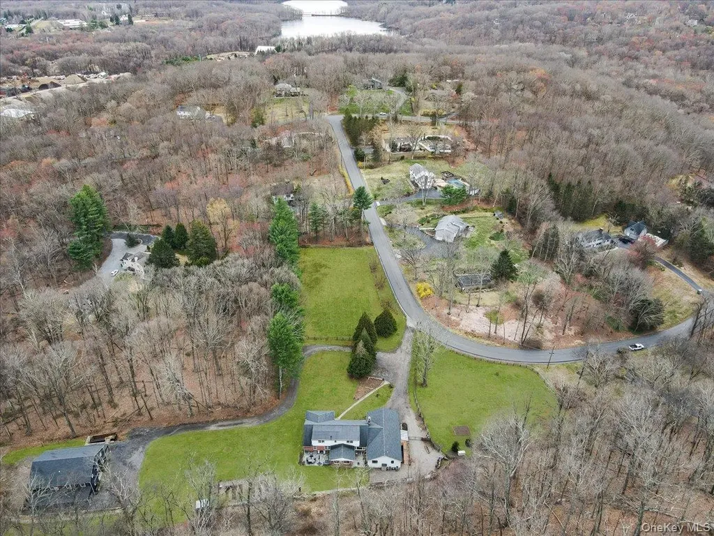 6 Annarock Drive Somers NY 10589