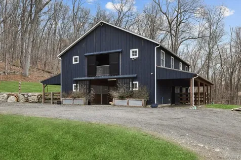 6 Annarock Drive Somers NY 10589