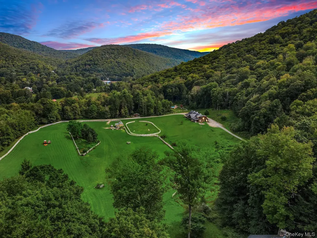 1650 Bodoit Road Hancock NY 13783