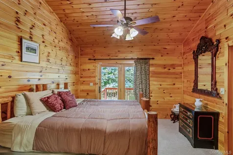 1650 Bodoit Road Hancock NY 13783