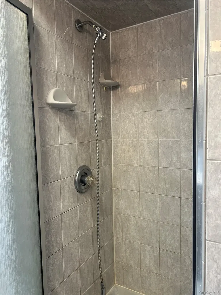 594 East 38th Street Brooklyn NY 11203