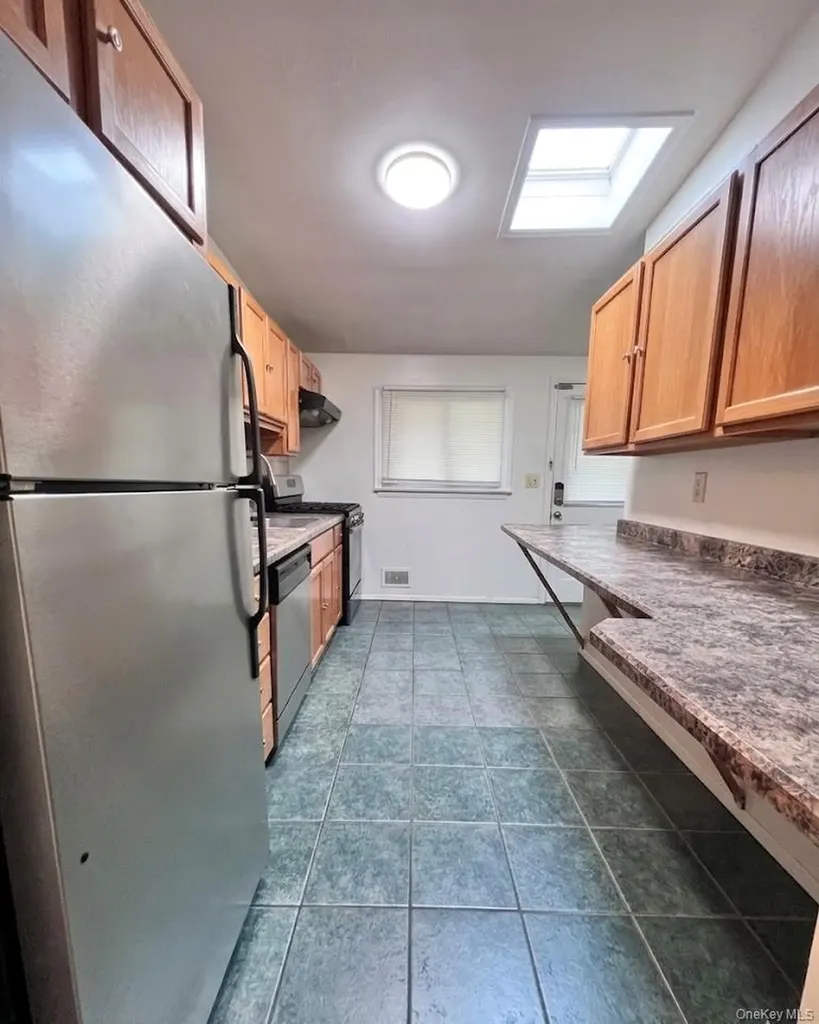 51 N Pascack Road Nanuet NY 10954