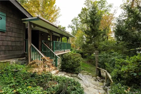 23 Louis Street Mahopac NY 10541