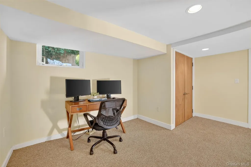 404 Bronxville Road Bronxville NY 10708