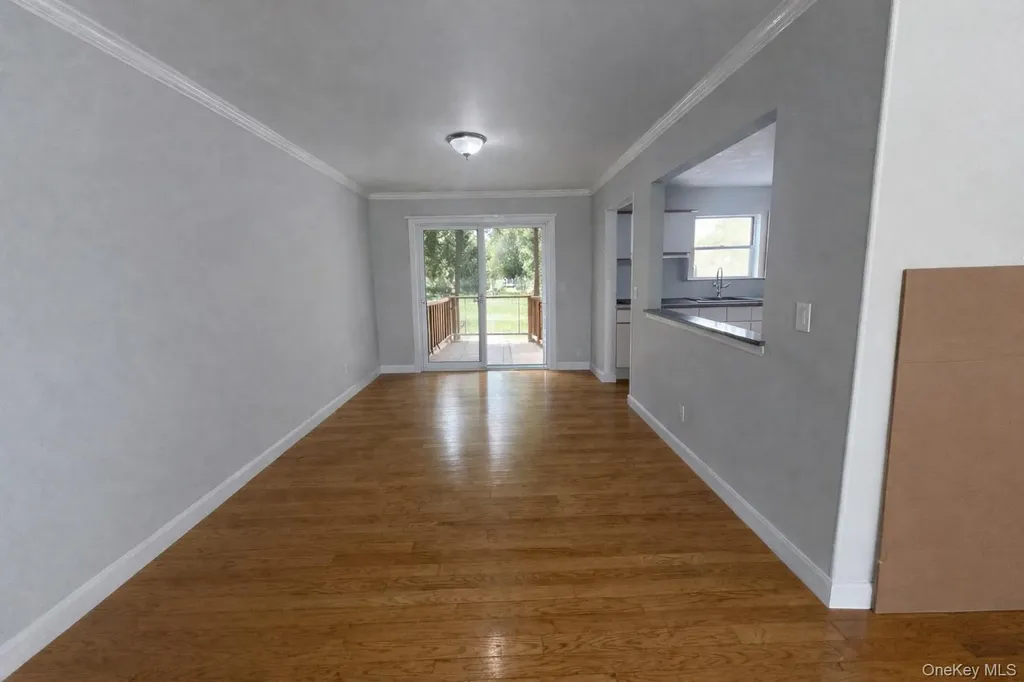 2 Ridge Road Shirley NY 11967