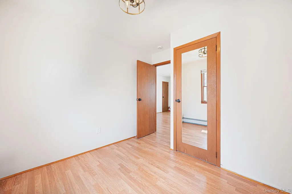 456 15th Street West Babylon NY 11704