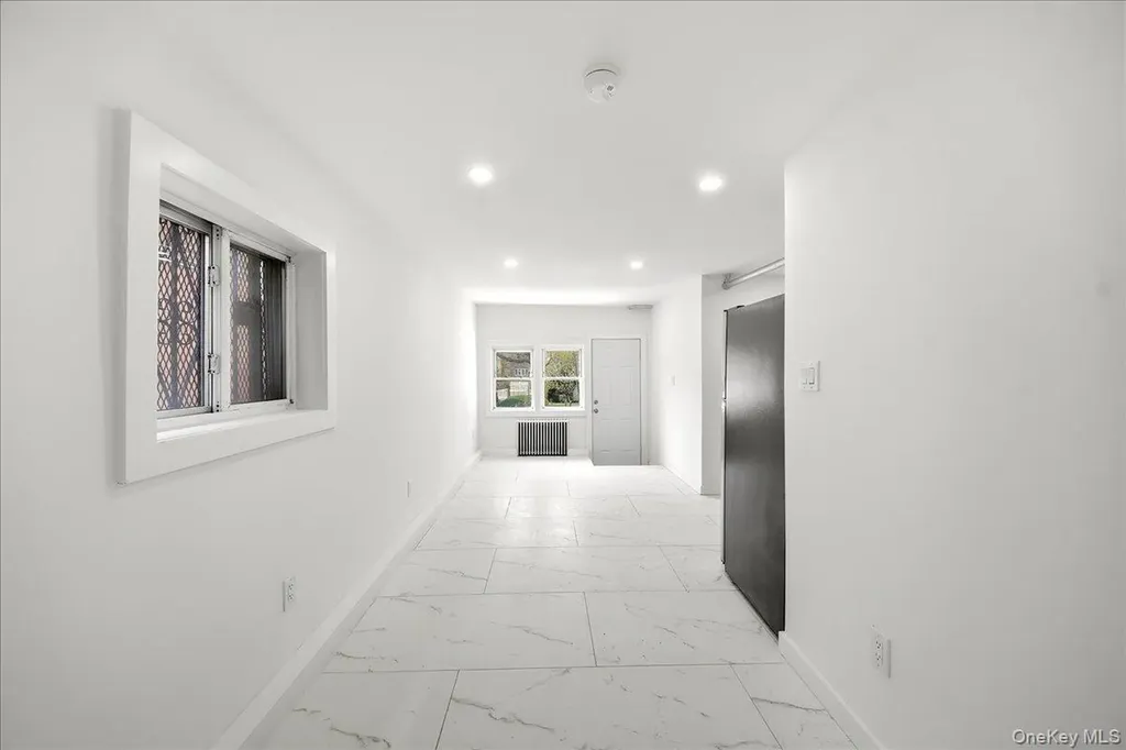 4135 Murdock Avenue Bronx NY 10466