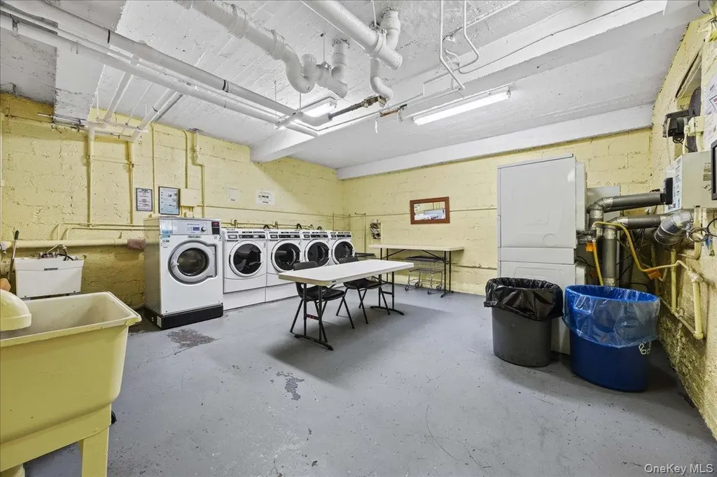 309 Broadway Yonkers NY 10701