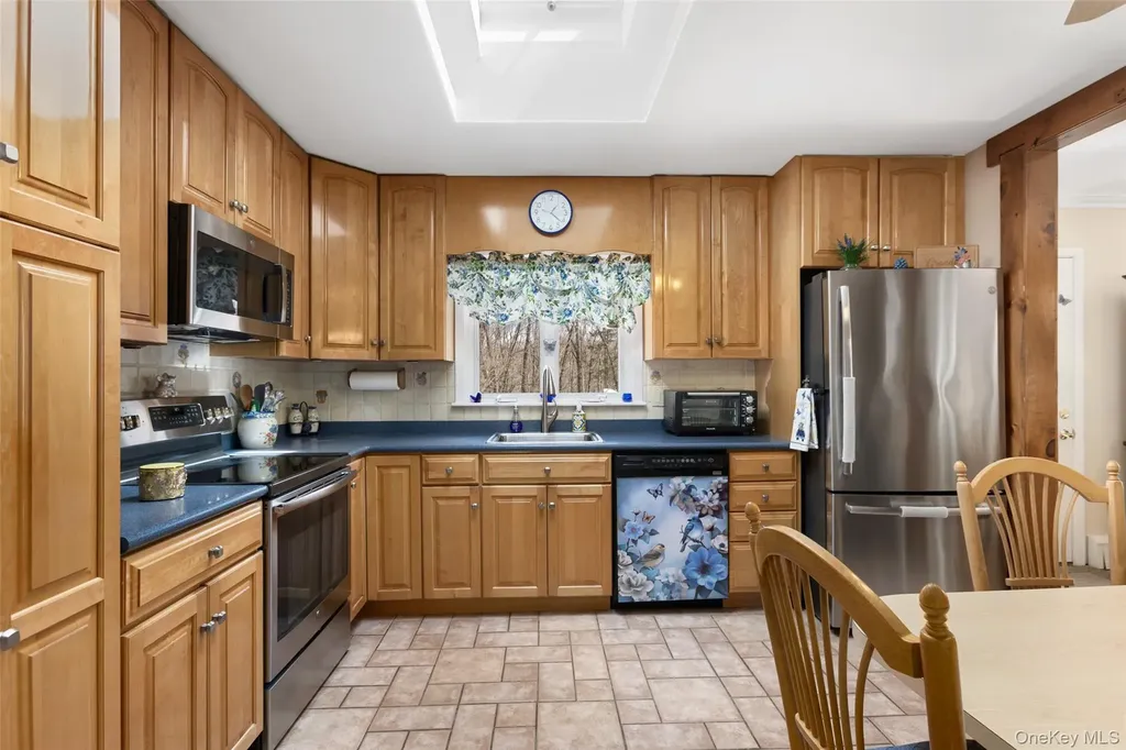 37 Tanager Road Mahopac NY 10541