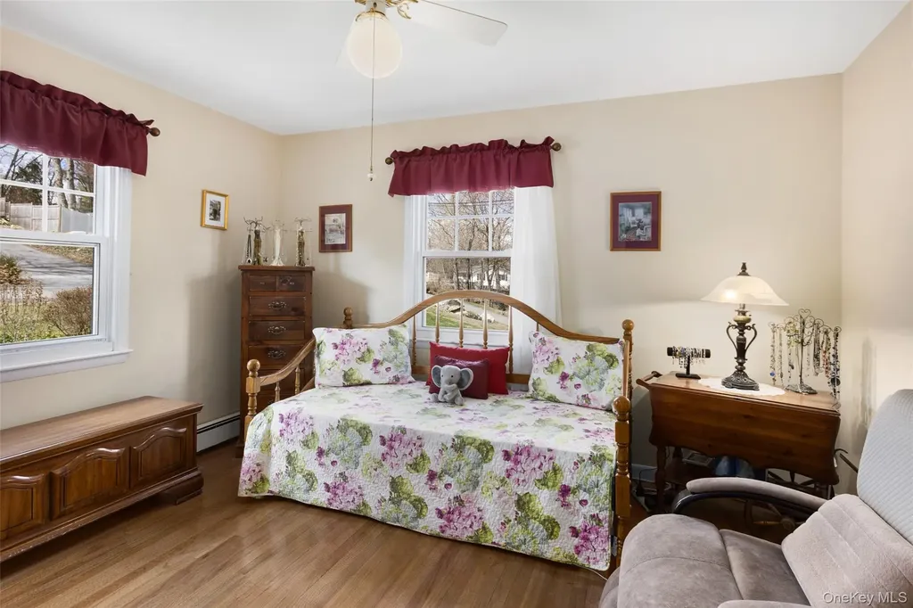 37 Tanager Road Mahopac NY 10541
