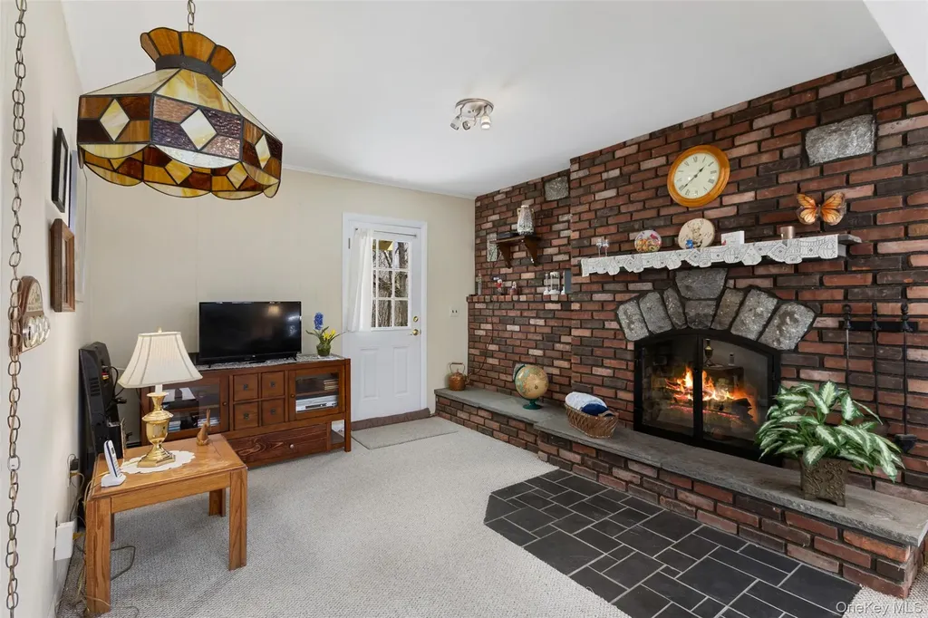 37 Tanager Road Mahopac NY 10541