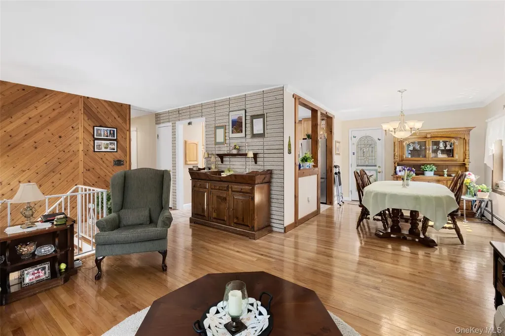 37 Tanager Road Mahopac NY 10541