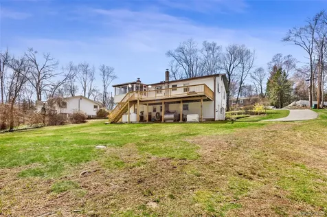 37 Tanager Road Mahopac NY 10541