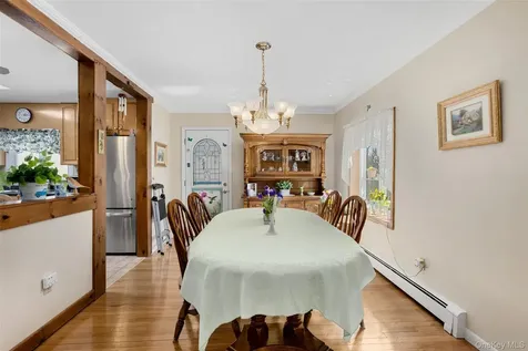37 Tanager Road Mahopac NY 10541