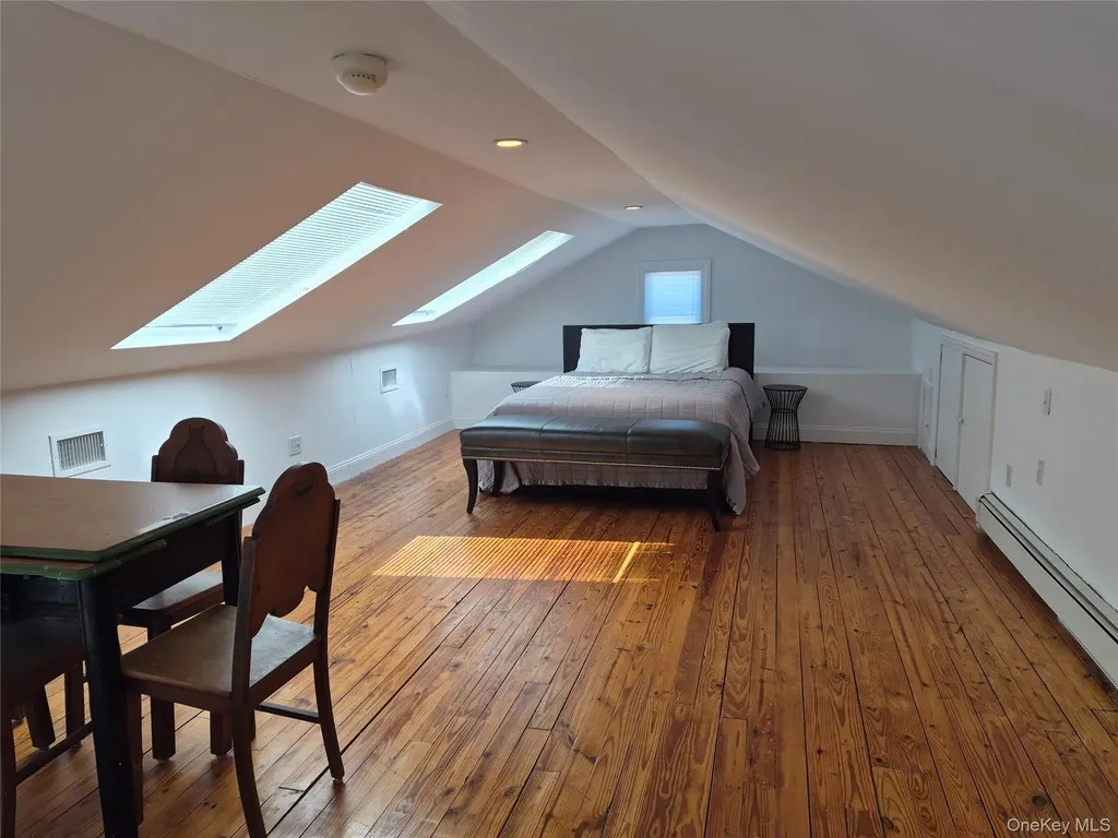 2 S Valley Road Hampton Bays NY 11946