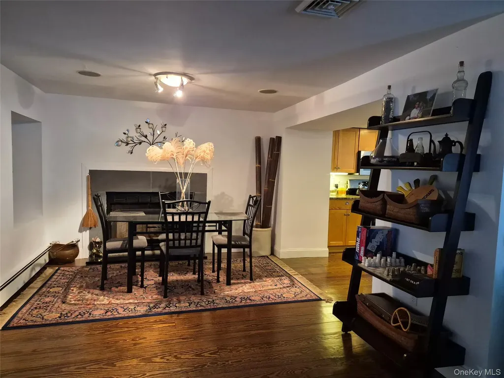 2 S Valley Road Hampton Bays NY 11946