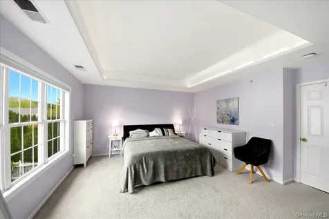 38 Ovation Court White Plains NY 10603