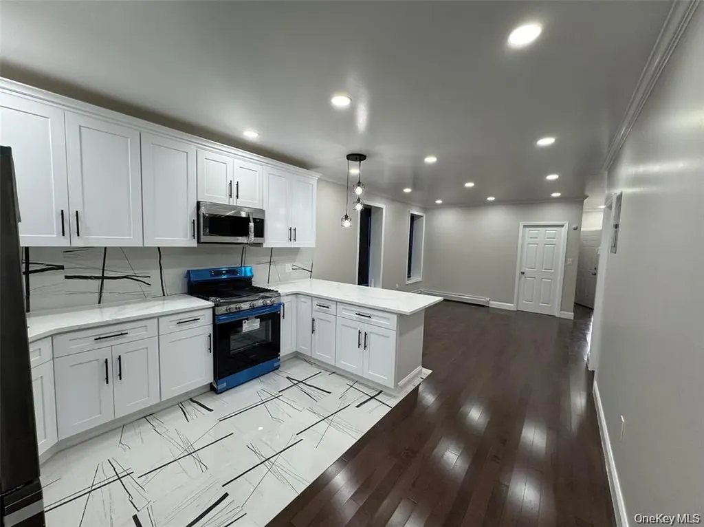 14944 20th Avenue Whitestone NY 11357