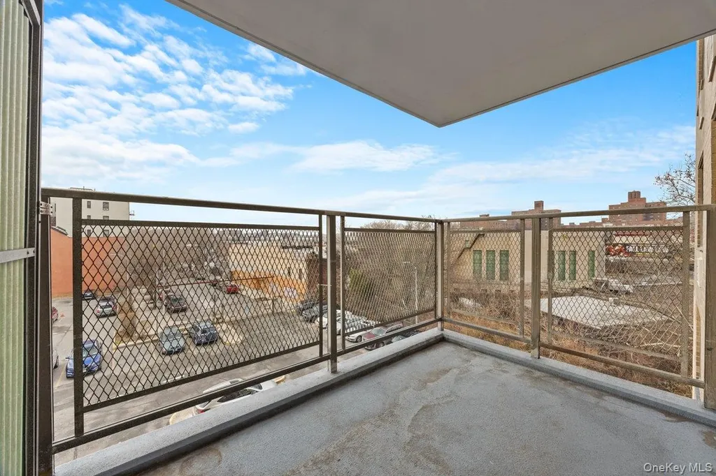 1966 Newbold Avenue Bronx NY 10472