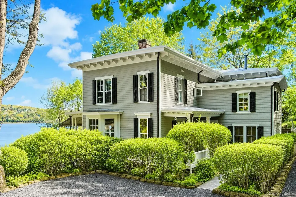 34 Lawrence Lane Palisades NY 10964