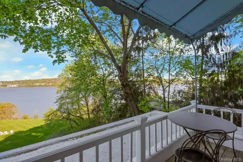 34 Lawrence Lane Palisades NY 10964