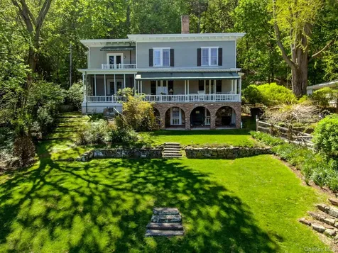 34 Lawrence Lane Palisades NY 10964