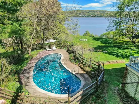 34 Lawrence Lane Palisades NY 10964