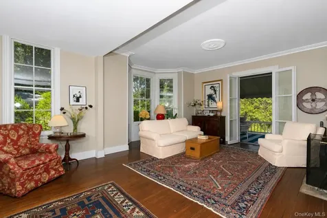 34 Lawrence Lane Palisades NY 10964