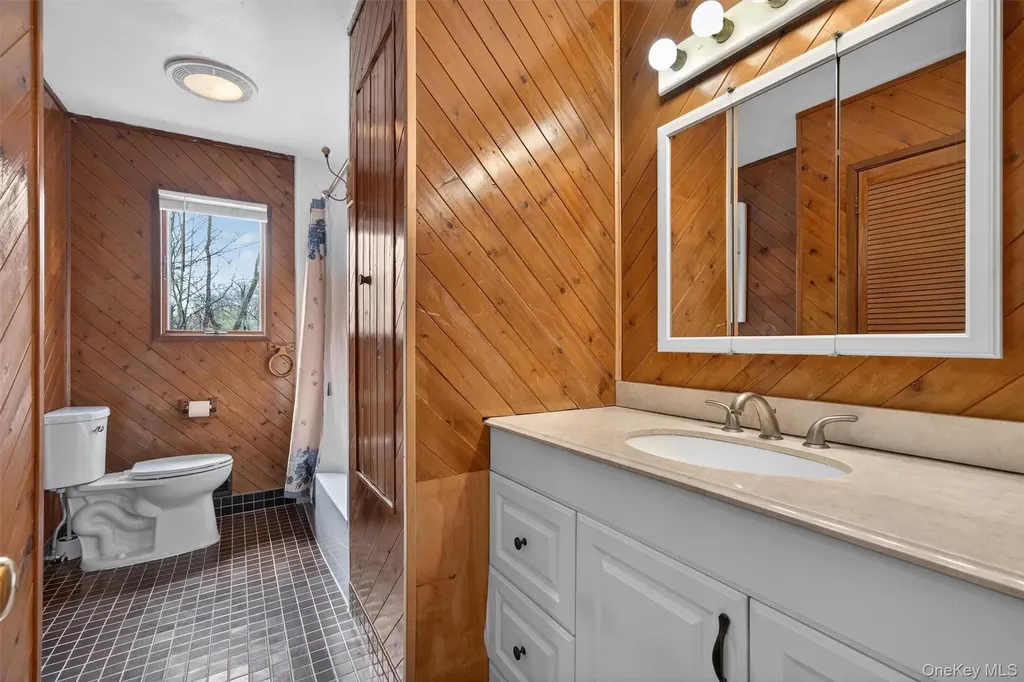 11 Kent Road Airmont NY 10952