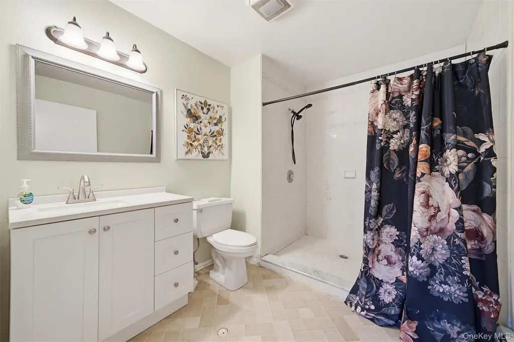 11 Kent Road Airmont NY 10952