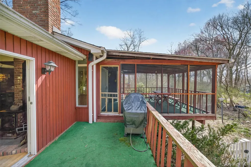 11 Kent Road Airmont NY 10952