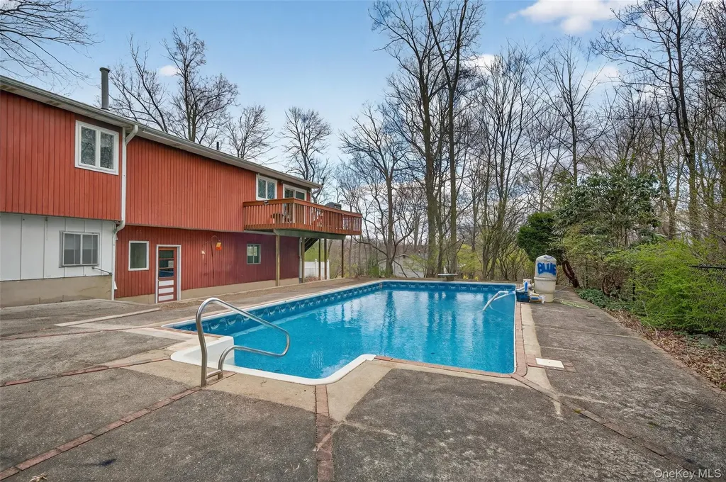 11 Kent Road Airmont NY 10952