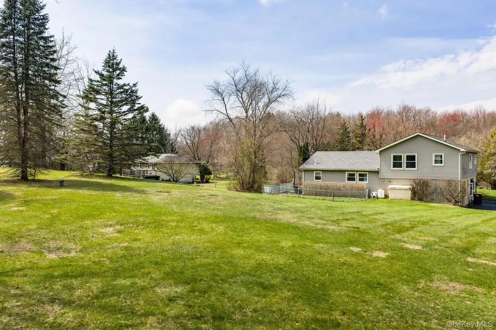 20 Winding Hills Drive Florida NY 10921