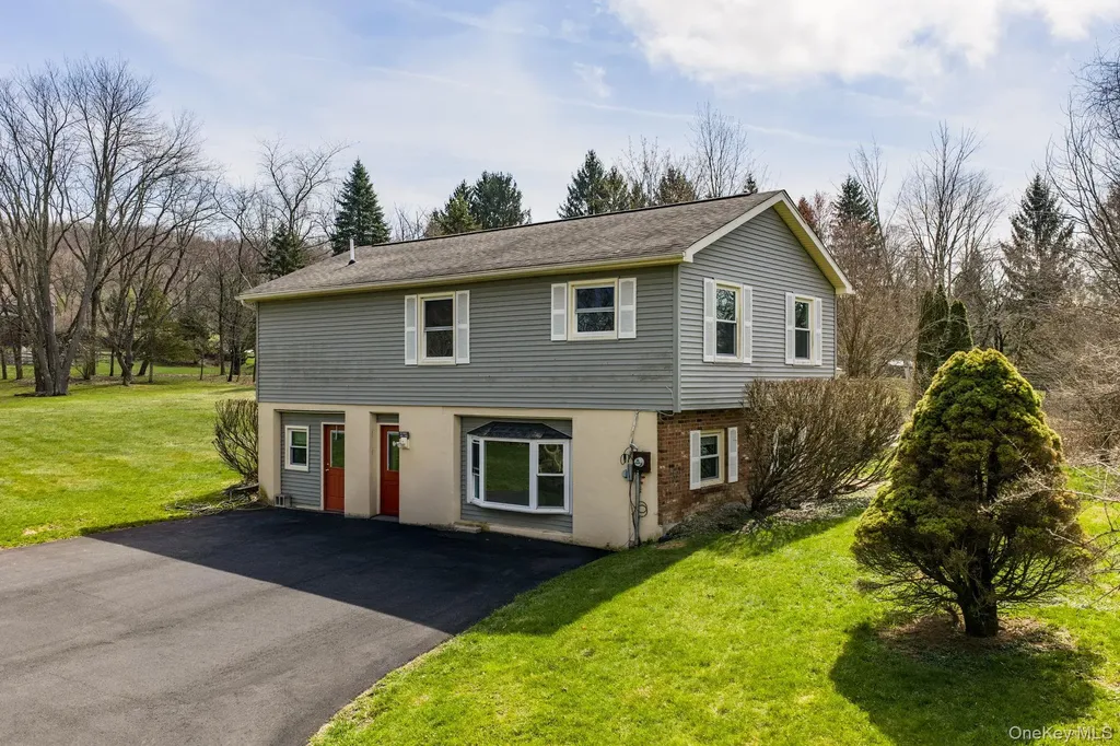 20 Winding Hills Drive Florida NY 10921