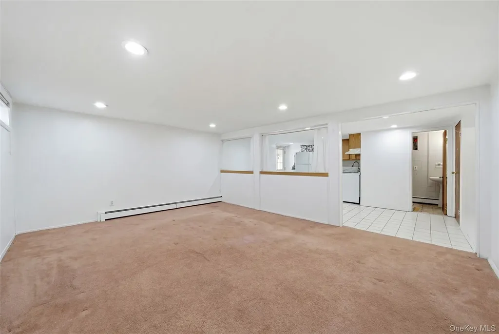 32 46th Street Islip NY 11751