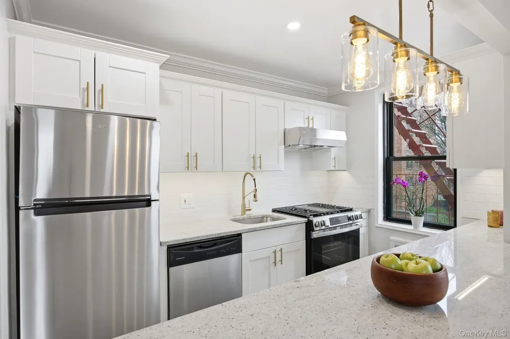 15030 71st Avenue Flushing NY 11367